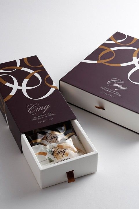 boîtes à tiroirs pour chocolat
