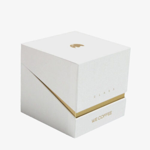 custom paper candle box with gold branding