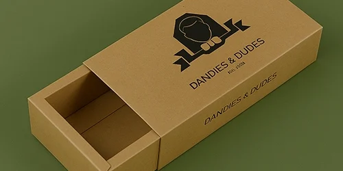 scatole a manicotto e vassoio