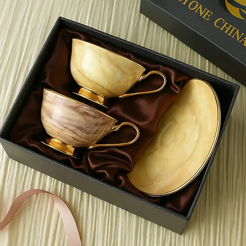 stabile Geschenkset-Box mit Satin-Schaumstoffeinlage