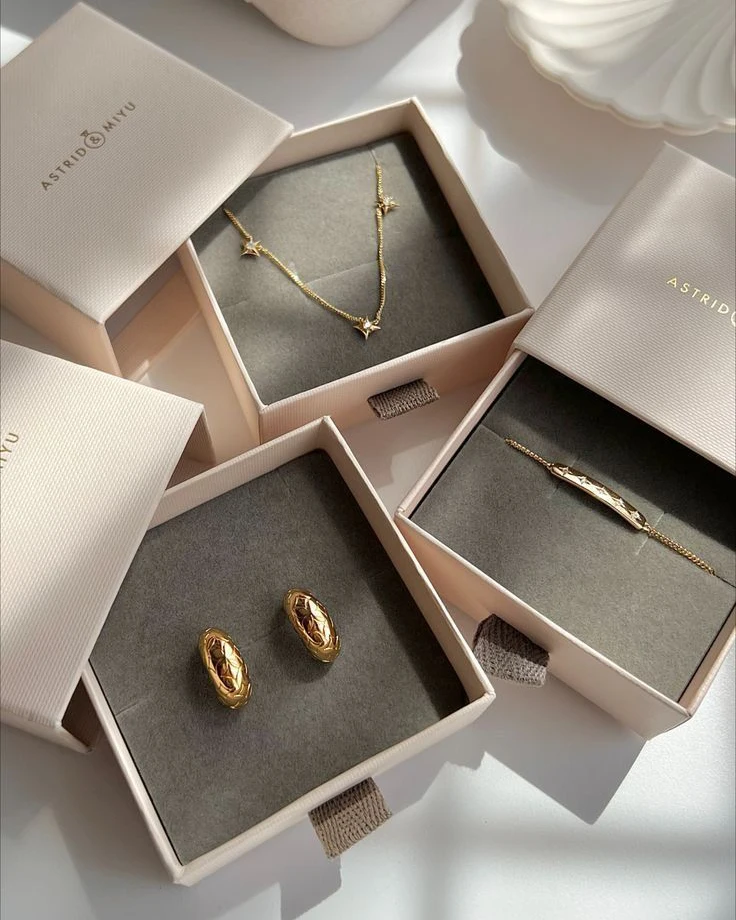 premium custom packaging for jewelry brands