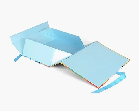 faltbare Geschenkbox mit Schleife